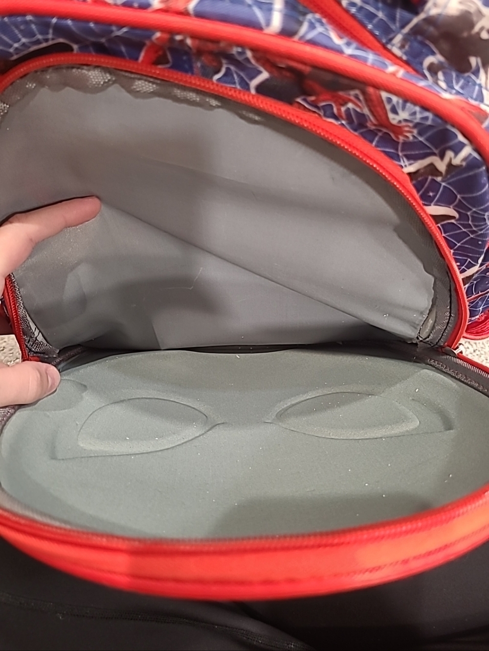 3D Spiderman Kids Backpack - Picture 10 of 16